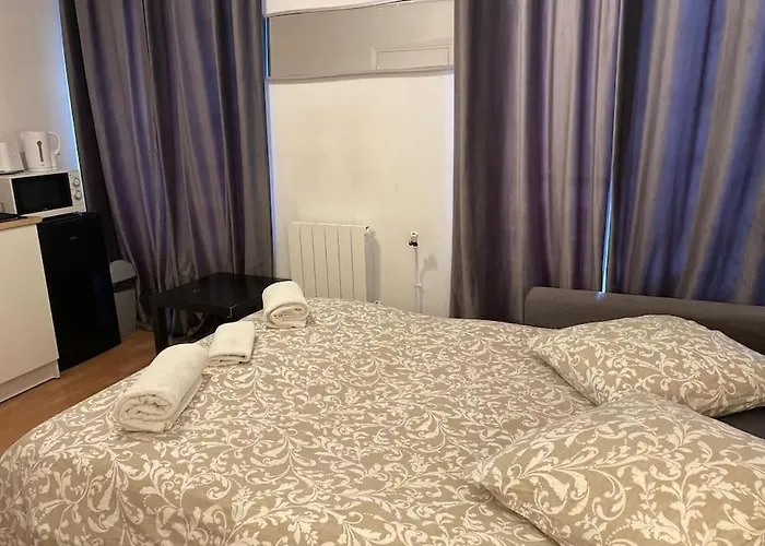 Апартаменты 14 *